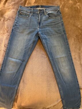 Hollister men’s skinny jean